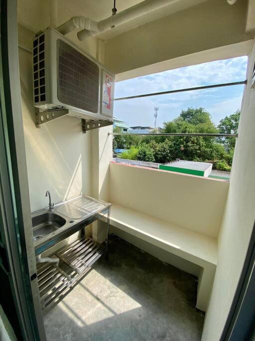 Ratanawong Place 807 กรุงเทพมหานคร ภายนอก รูปภาพ